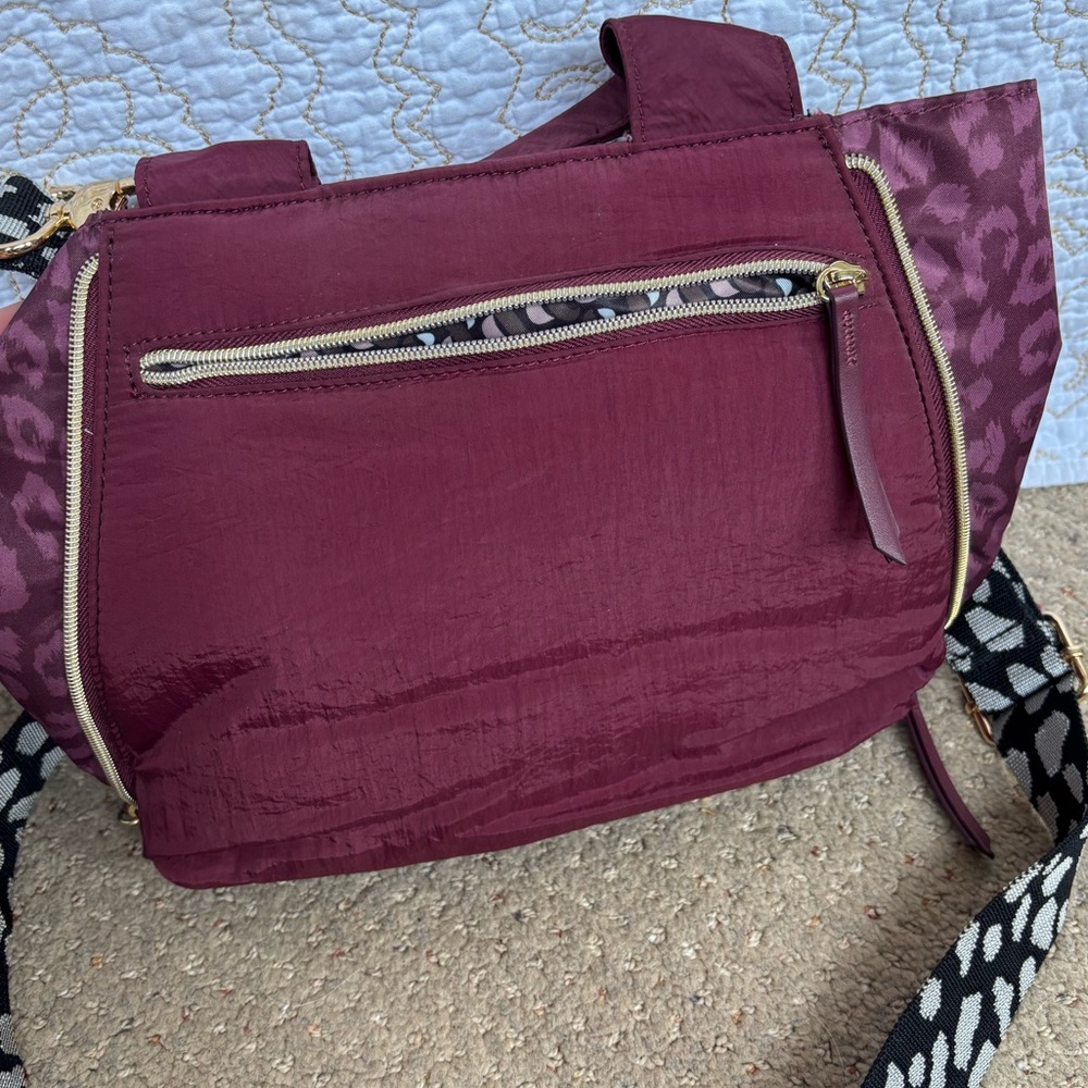 Stella & Dot Zip It Crossbody-Oxblood Burgundy - Picture 8 of 15